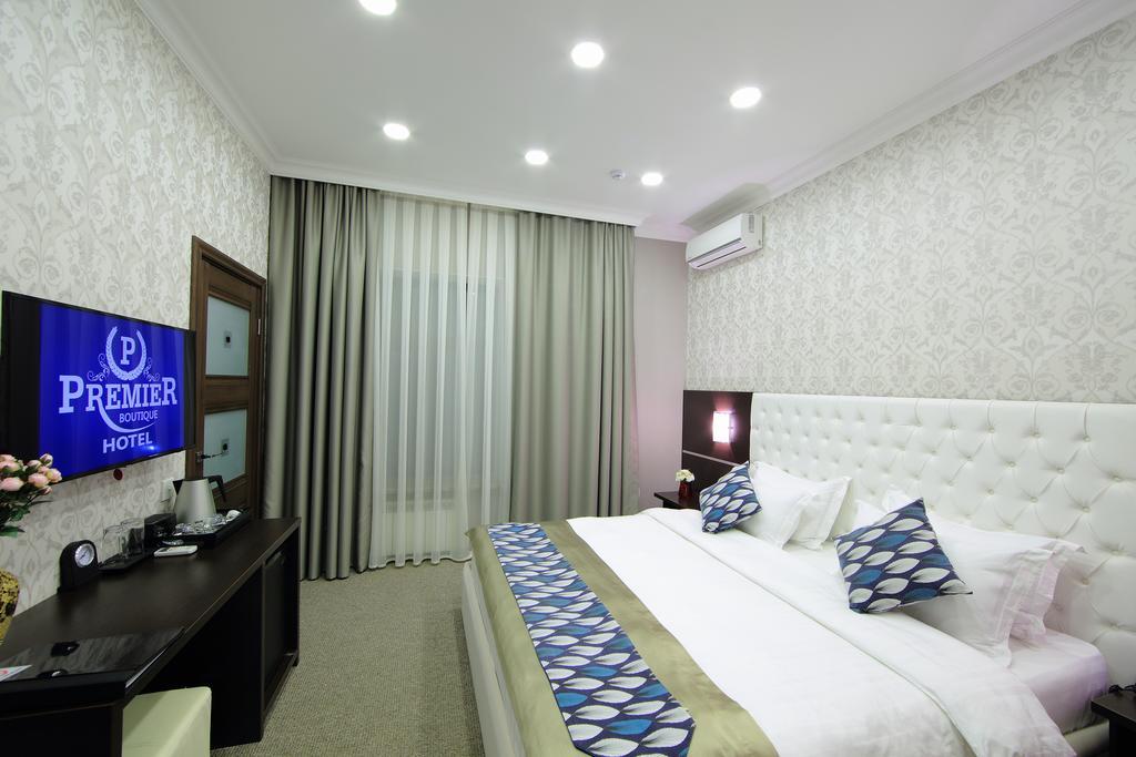 Premier Hotel Bişkek Dış mekan fotoğraf