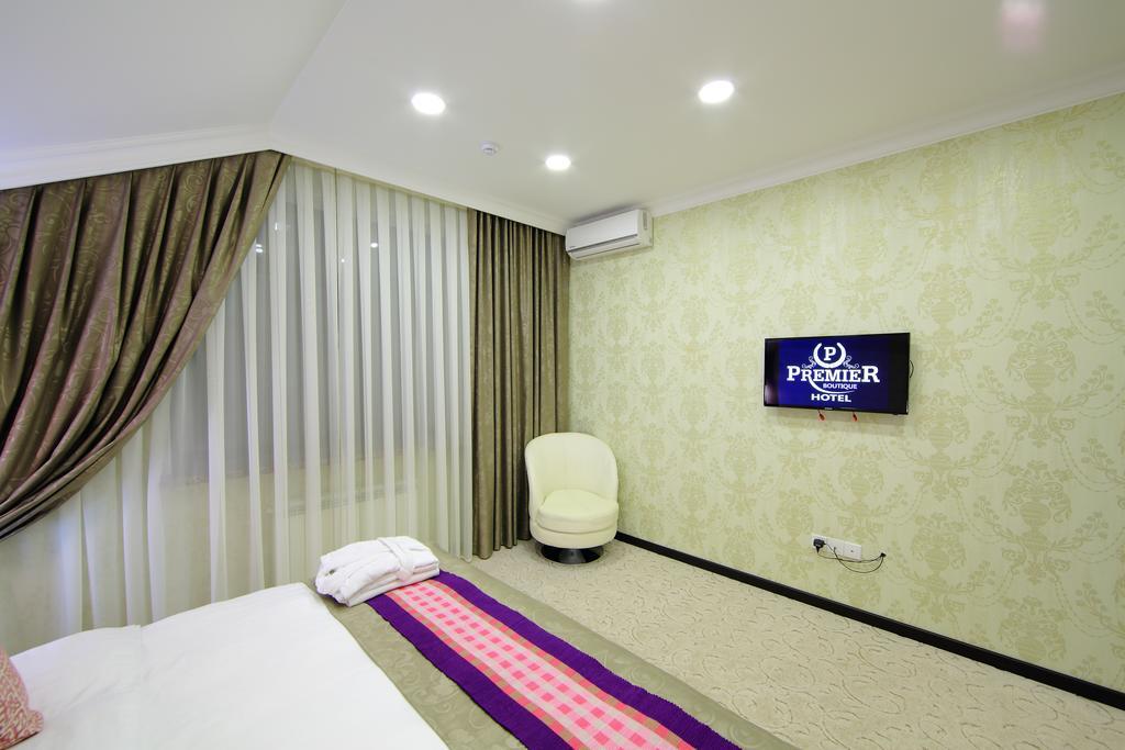 Premier Hotel Bişkek Dış mekan fotoğraf