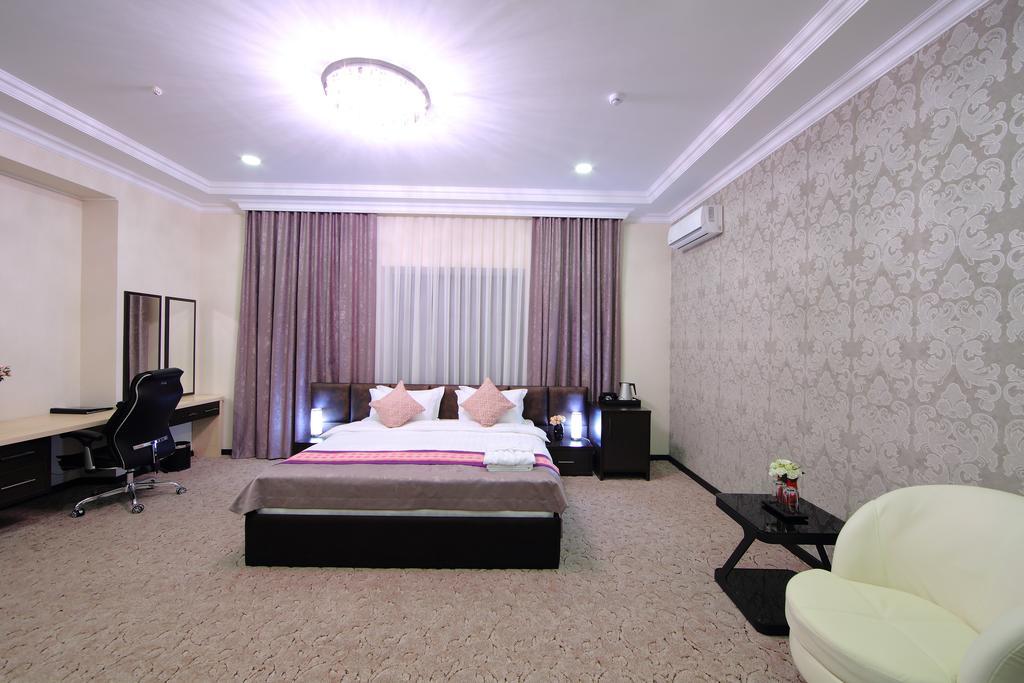Premier Hotel Bişkek Dış mekan fotoğraf