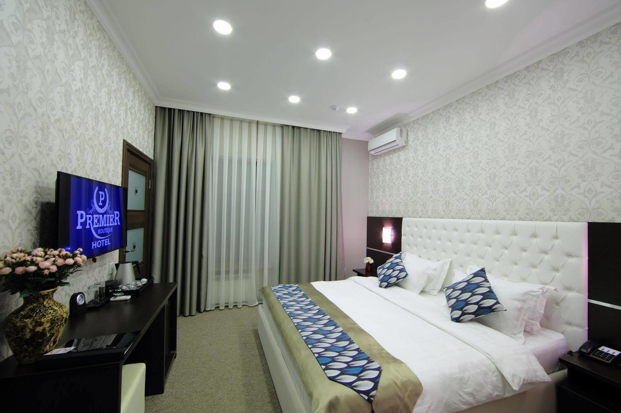 Premier Hotel Bişkek Dış mekan fotoğraf